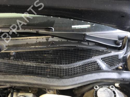 Used Front wiper motor Front wiper motor OPEL ASTRA H GTC (A04) 1.7 CDTI (L08) (125 hp) 35914129 35914129