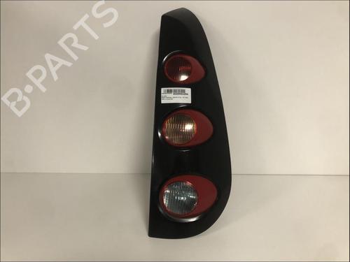 Used Right taillight Right taillight SMART FORFOUR (454) 1.5 CDI (454.000) (68 hp) 33585781 33585781