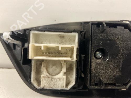 Left front window switch TOYOTA C-HR (_X1_) 1.8 Hybrid (ZYX10_, ZYX11_, ZYX10R, ZYX11R) | BP37752875I27  - Image 5