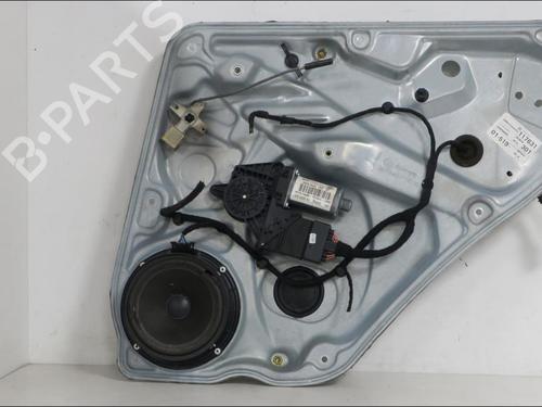 Used Rear right window mechanism Rear right window mechanism VW PASSAT B5.5 Variant (3B6) [2000-2005] 33573378 33573378