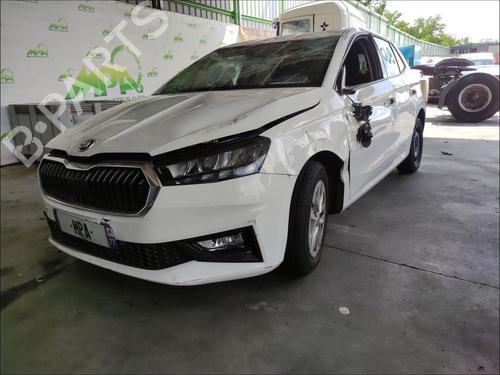 Used Alternator Alternator SKODA FABIA III (NJ3) [2014-2021] 33590263 33590263