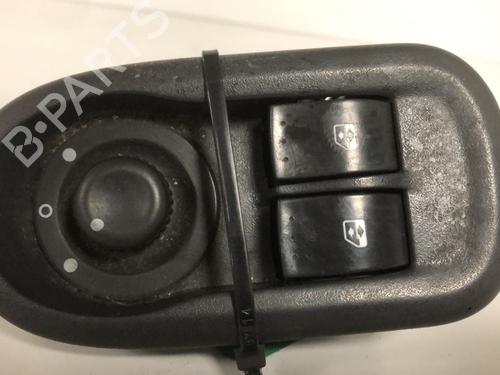 Used Left front window switch Left front window switch RENAULT MASTER III Van (FV) 2.3 dCi 125 FWD (FV0C, FV0D, FV0G, FV0H, FV0J, FV0K,... (125 hp) 33595569 33595569