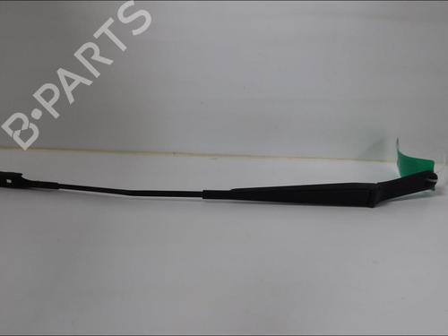 Used Rear windshield wiper arm Rear windshield wiper arm AUDI Q3 (8UB, 8UG) 2.0 TDI (140 hp) 33577002 33577002