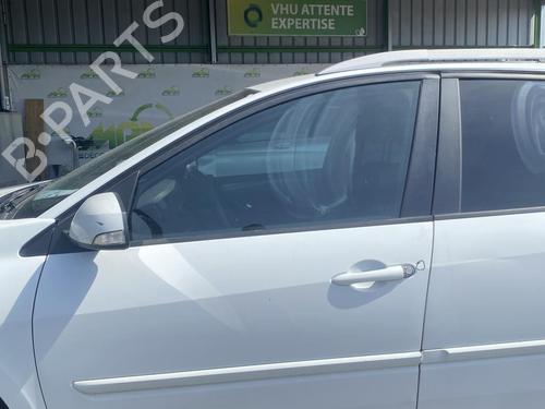 Used Left front door Left front door 37034935 37034935