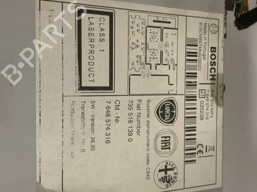 Used Radio Radio FIAT 500 (312_) 1.2 (312AXA1A) (69 hp) 33595040 33595040