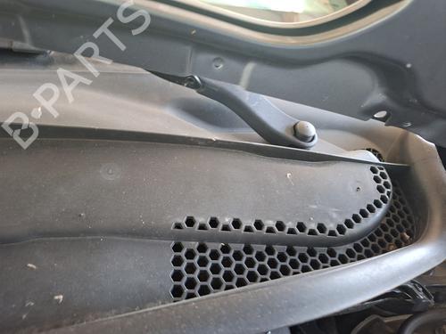 Used Front wiper motor Front wiper motor 37229778 37229778