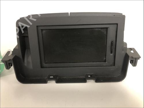 display-monitor-renault-megane-iii-hatchback-bz01_-b3_-2008-33586669 main image