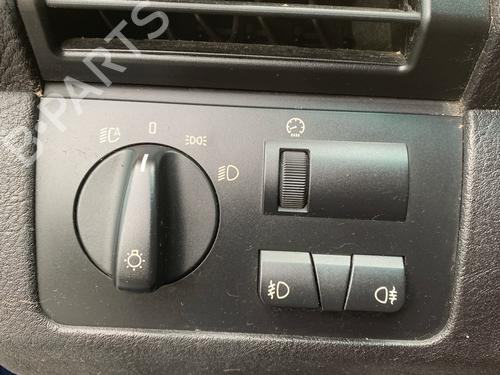 Forlygtekontakt Forlygtekontakt BMW X5 (E53) 3.0 d (184 hp) 36582001 36582001