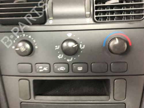 Used Climate control Climate control VOLVO S40 I (644) 1.8 (116 hp) 35913726 35913726