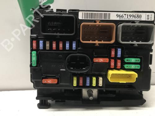Fuse box CITROËN C3 II (SC_) 1.0 VTi 68 | BP33600365E1 - Image 2