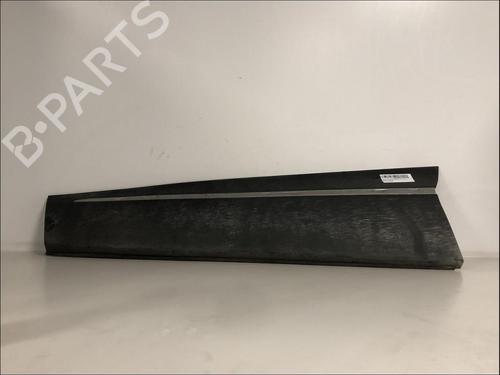 Used Door moulding trim Door moulding trim RENAULT CAPTUR I (J5_, H5_) 0.9 TCe 90 (90 hp) 33577189 33577189