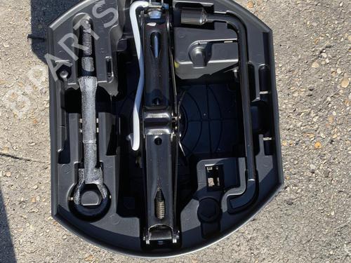 Used Other Other CITROËN C3 III (SX) 1.2 VTi 82 (82 hp) 33851298 33851298