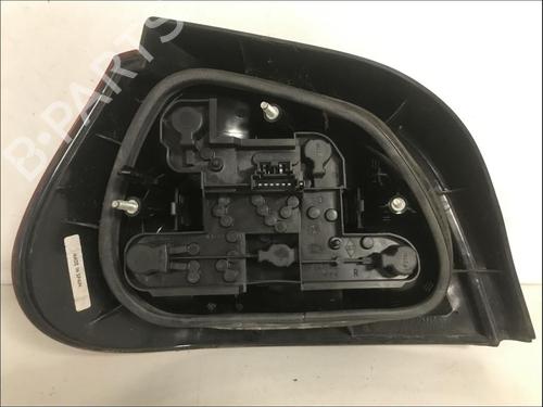 Used Right taillight Right taillight 33575438 33575438