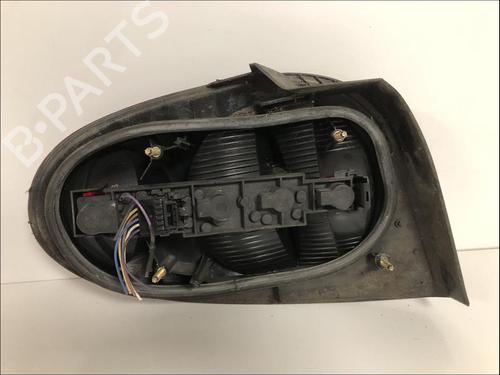 Used Right taillight Right taillight RENAULT MEGANE I Coach (DA0/1_) 1.6 16V (DA0B, DA04, DA11) (107 hp) 33587712 33587712