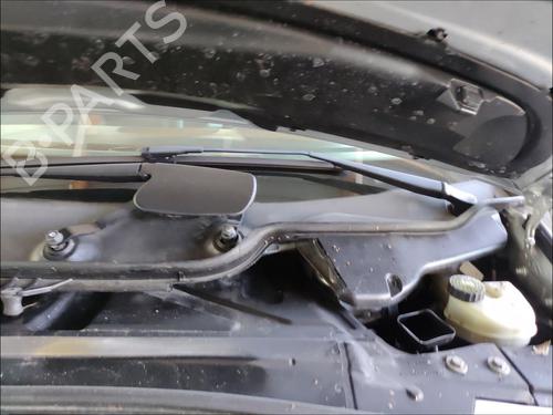 Used Front wiper motor Front wiper motor MERCEDES-BENZ R-CLASS (W251, V251) R 280 CDI 4-matic (251.020) (190 hp) 35908343 35908343