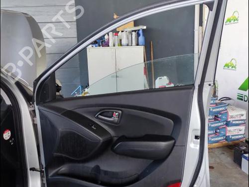 Used Front right window mechanism Front right window mechanism HYUNDAI ix35 (LM, EL, ELH) 1.7 CRDi (116 hp) 33585391 33585391