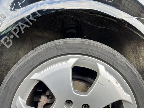 Hjulbue Hjulbue AUDI A3 (8P1) 1.9 TDI (105 hp) 36582417 36582417