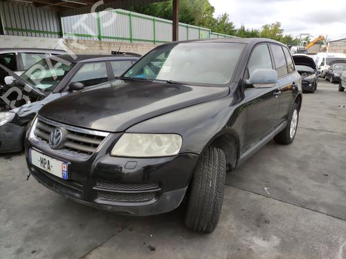 Used Engine control unit (ECU) Engine control unit (ECU) VW TOUAREG (7LA, 7L6, 7L7) 3.0 V6 TDI (225 hp) 33592269 33592269