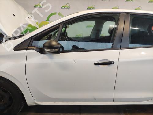 Used Left front door Left front door PEUGEOT 208 I (CA_, CC_) 1.4 HDi (68 hp) 33597294 33597294