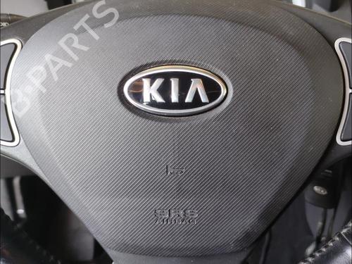 driver-airbag-kia-ceed-hatchback-ed-2006-2007-2008-2009-2010-2011-2012-33587148 main image