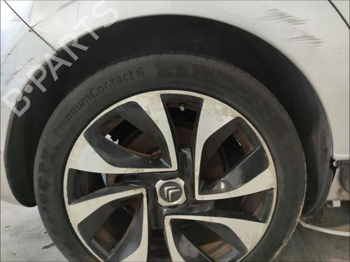 wheel-arch-citroen-ds5-2011-2012-2013-2014-2015-2016-36574394 main image