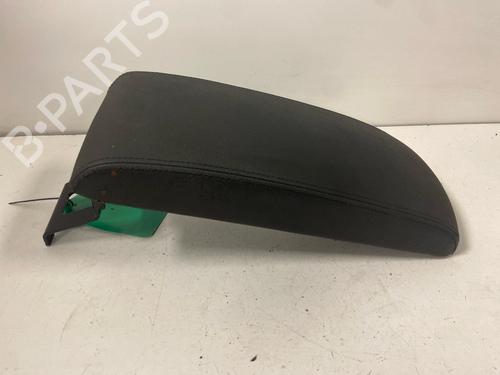 Used Armrest / Center console Armrest / Center console 38309641 38309641