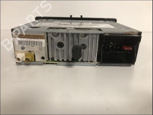 Used Radio Radio RENAULT MEGANE III Hatchback (BZ0/1_, B3_) 1.9 dCi (BZ0N, BZ0J) (131 hp) 33581862 33581862