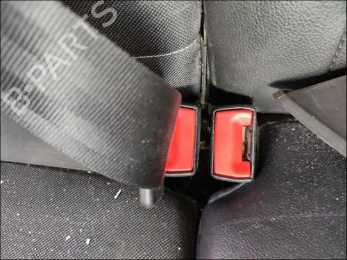 seat-buckle-ford-kuga-i-2008-2009-2010-2011-2012-35908804 main image