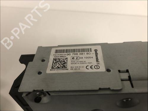 Used Radio Radio CITROËN C4 II (NC_) 1.6 HDi 90 (92 hp) 33581049 33581049