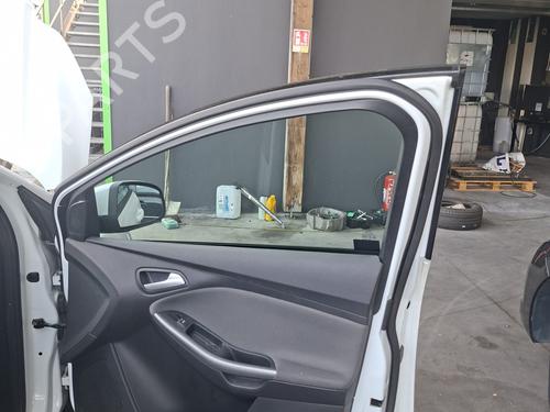 Used Front right window mechanism Front right window mechanism FORD FOCUS III Turnier 2.0 TDCi (136 hp) 34108534 34108534