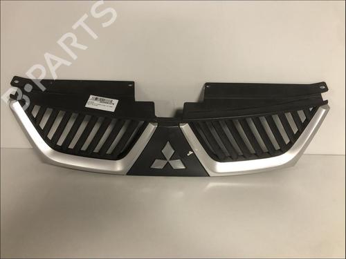 Used Grille Grille MITSUBISHI OUTLANDER II (CW_W) 2.0 DI-D (CW8W) (140 hp) 33581568 33581568