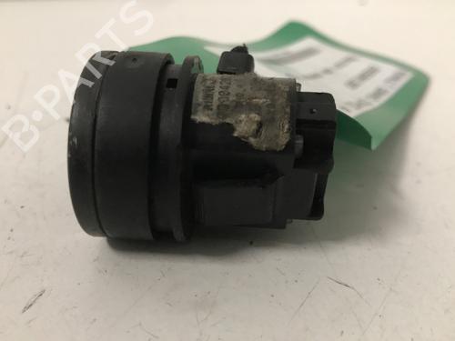 Used Switch Switch RENAULT ESPACE IV (JK0/1_) 2.2 dCi (JK0H) (150 hp) 33990336 33990336