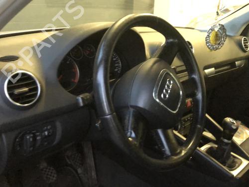 Used Dashboard Dashboard AUDI A3 Sportback (8PA) [2004-2015] 33599347 33599347