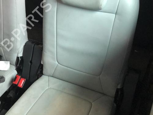 Used Rear seat (3rd row) Rear seat (3rd row) PEUGEOT 5008 (0U_, 0E_) 2.0 HDi (163 hp) 33601066 33601066