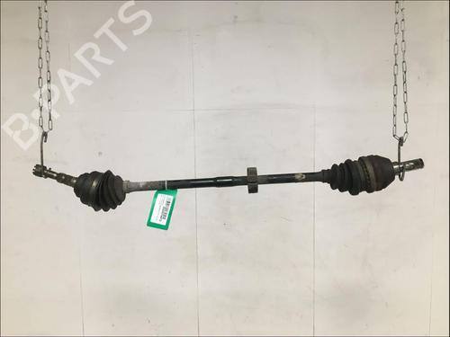 Used Right front driveshaft Right front driveshaft OPEL ZAFIRA A MPV (T98) 1.8 16V (F75) (125 hp) 33577540 33577540