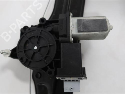 Used Front right window mechanism Front right window mechanism LANCIA YPSILON (312_) 1.3 D Multijet (312.YXE1A, 312.YXU1A) (95 hp) 33576333 33576333