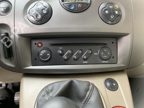 Used Radio Radio 36578921 36578921