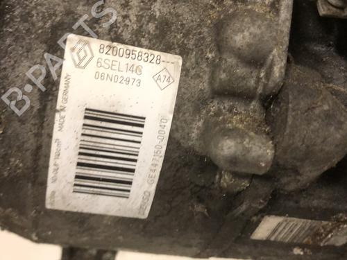Used AC compressor AC compressor RENAULT SCÉNIC III (JZ0/1_) 1.6 dCi (JZ00, JZ12) (130 hp) 33597379 33597379