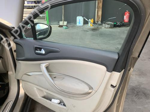 front-right-window-mechanism-citroen-c5-iii-break-rw_-2008-2009-2010-2011-2012-2013-2014-2015-2016-2017-34044953 main image