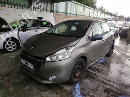 Used AC compressor AC compressor PEUGEOT 208 I (CA_, CC_) 1.6 HDi (92 hp) 34117121 34117121