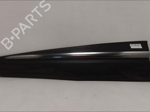 Used Door moulding trim Door moulding trim RENAULT KADJAR (HA_, HL_) 1.3 TCe 140 (HLNB, HLN1) (140 hp) 34705096 34705096