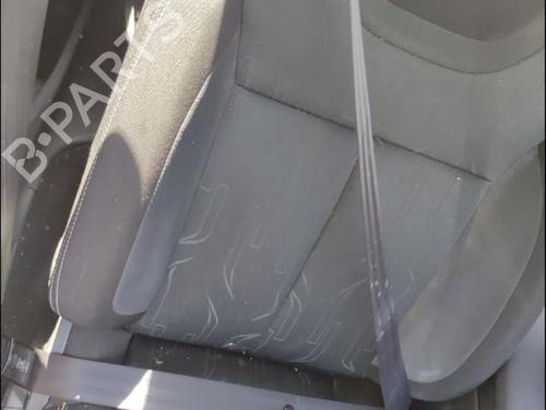front-right-seatbelt-citroen-c4-ii-nc_-2009-35909675 main image