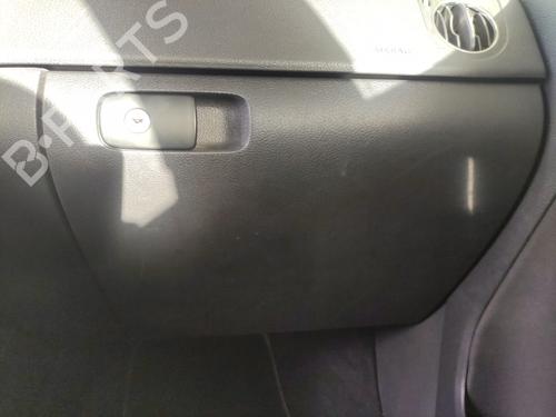 Vano posta oggetti Vano posta oggetti VW GOLF PLUS V (5M1, 521) [2004-2013] 35912175 35912175