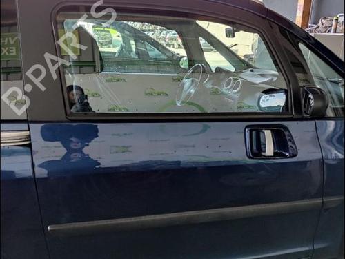 Højre side skydedør Højre side skydedør PEUGEOT 1007 (KM_) 1.4 HDi (68 hp) 33574854 33574854