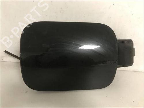 Used Fuel flap Fuel flap RENAULT TALISMAN (LP_) 1.6 dCi 160 (160 hp) 33573846 33573846