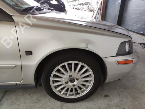 Used Right front fenders Right front fenders VOLVO V40 Estate (645) 1.9 DI (115 hp) 36029596 36029596