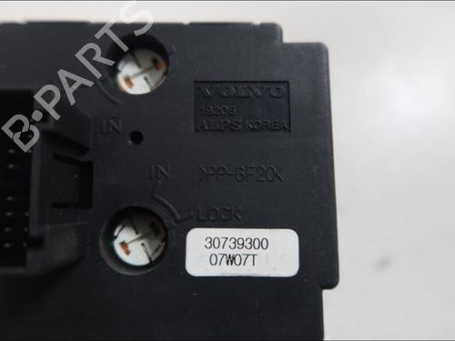 Used Headlight switch Headlight switch VOLVO C30 (533) 2.0 D (136 hp) 33574917 33574917