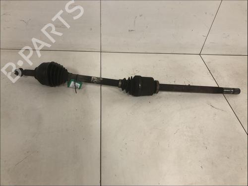 Used Right front driveshaft Right front driveshaft RENAULT TRAFIC II Van (FL) 2.5 dCi 145 (FL0J) (146 hp) 33582601 33582601