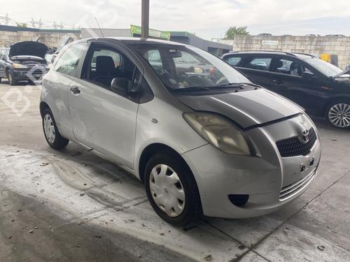 Used Parts TOYOTA YARIS (_P9_) 1.0 VVT-i (KSP90_, KSP90R) 4824024