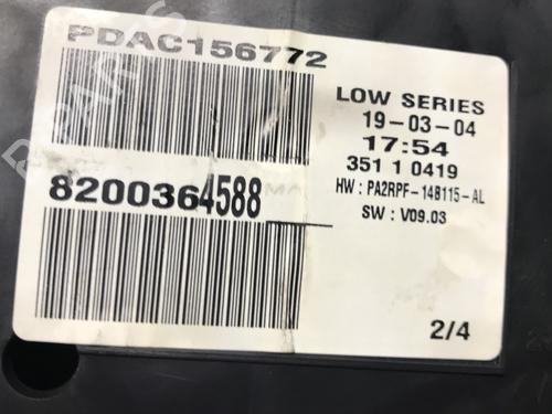 Used Instrument cluster Instrument cluster RENAULT MEGANE II (BM0/1_, CM0/1_) [2001-2012] 33601207 33601207